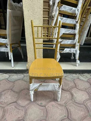 Classic Chivalry Chair