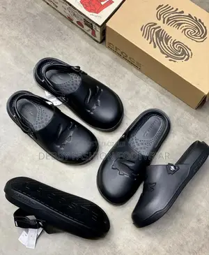 Lacoste Quality Men Crocs