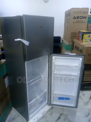 Fast Cooling Hisense 154L Double Door Refrigerator REF200DR