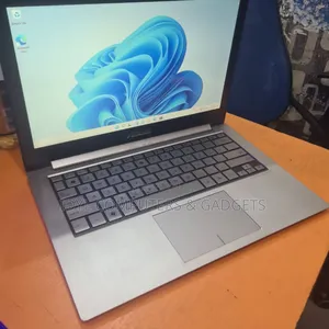 Laptop Asus Zenbook 14 UX434 4GB Intel Core I5 SSD 128GB