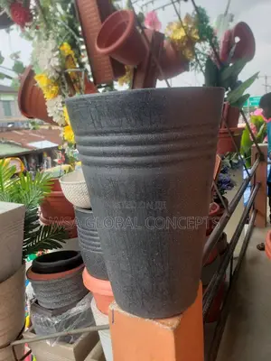Beautiful Fiber Flower Pots