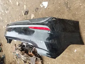 Complete Back Bumper With Reflector Sonata 016