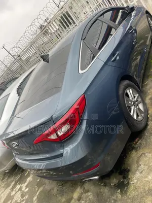 Hyundai Sonata 2017 Blue