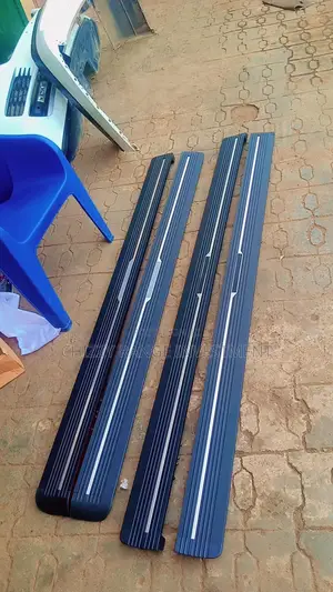 Range Rover Automatic Side Step 