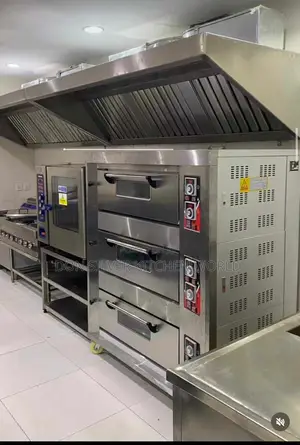 9 Trays Gas Oven