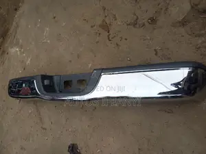 Back Bumper Toyota Tundra 2006 Available