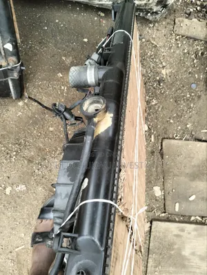 Complete Radiator and Fan Honda Accord 1998-2002