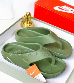 Nike Slippers