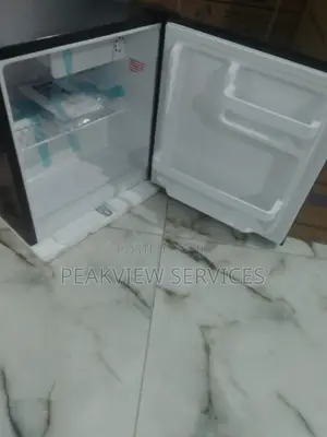 Improved Fast Cooling 45l Bedside Royal Refrigerator
