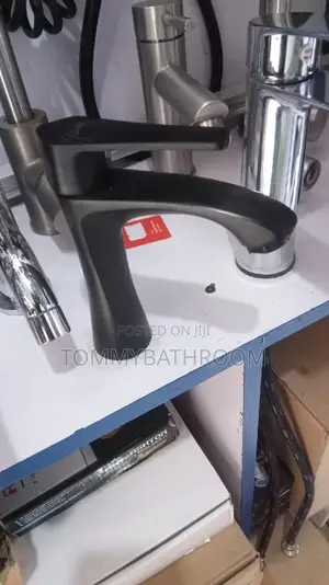 Single Tap Black and Chrome