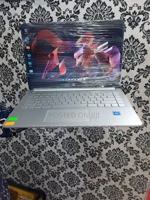 Laptop HP Pavilion 14 4GB Intel SSD 256GB