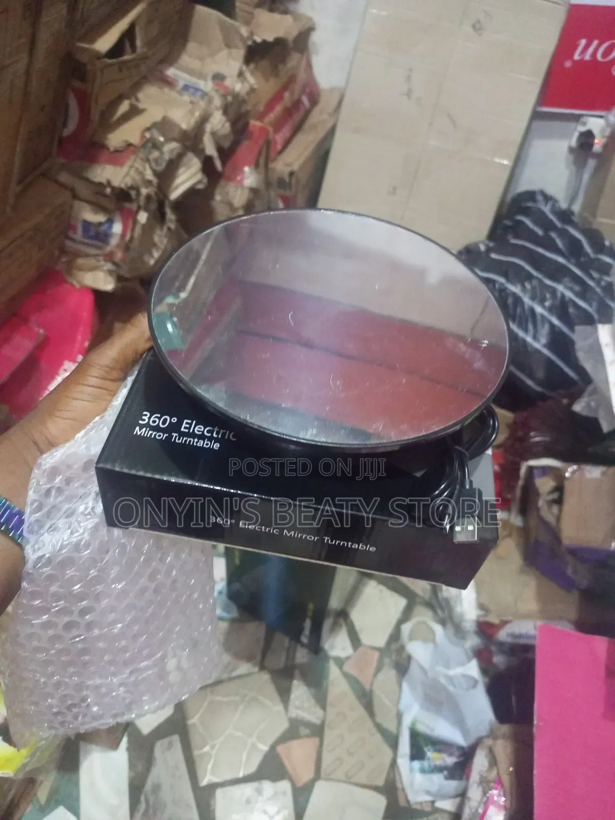 360 Mirror Turntable It Uses Light and Battery