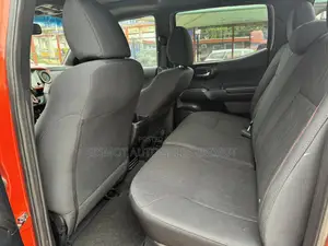 Toyota Tacoma TRD Off Road 2018 Orange