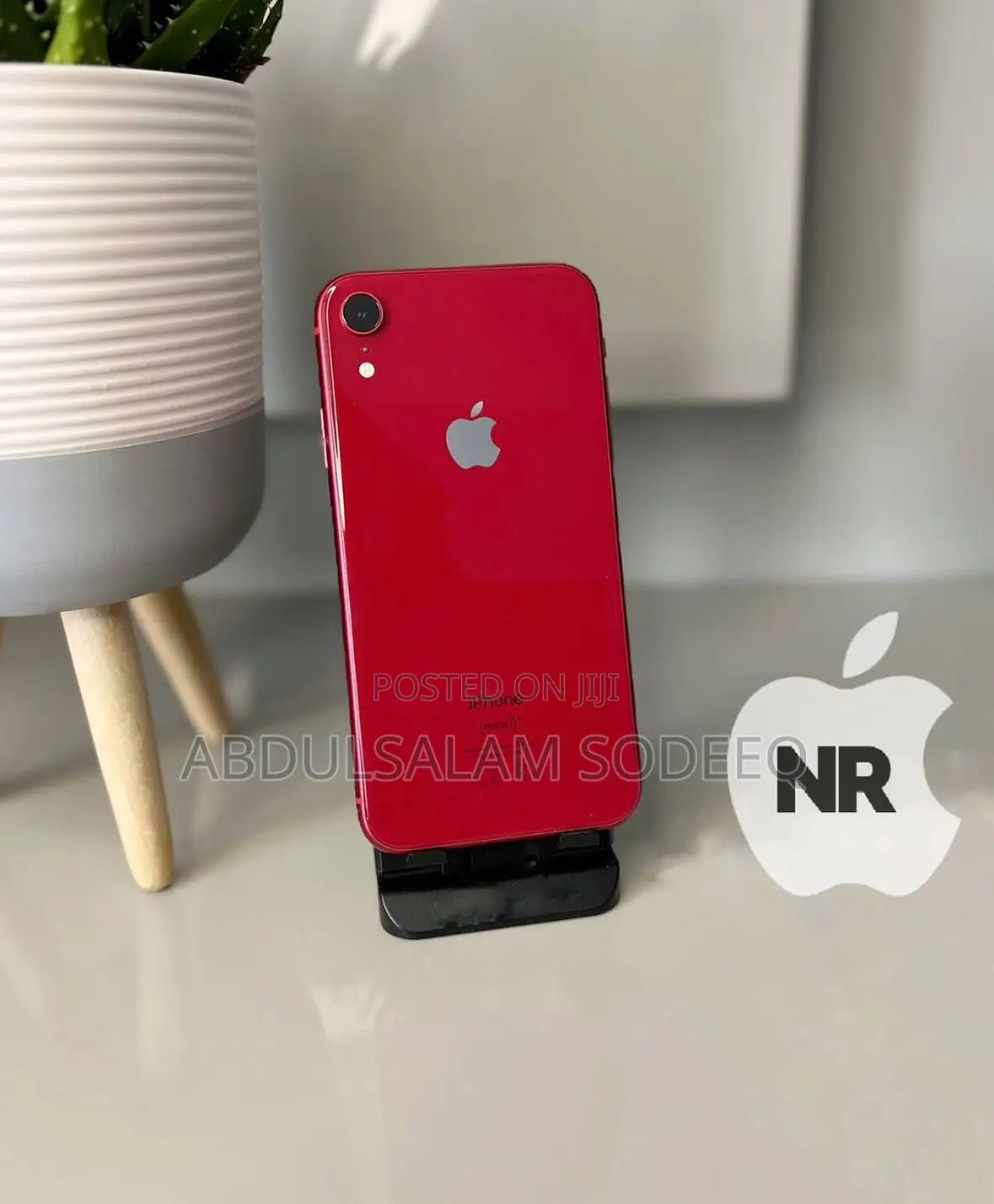 Apple iPhone XR 64 GB Red