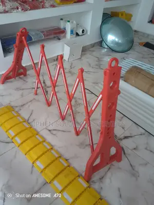 Portable Expandable Barrier