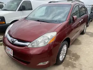 Toyota Sienna Limited 7 Passenger 2010 Red