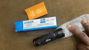 Anker Bolder LC30 Flashlight - Black