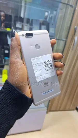 Huawei Mate SE 64 GB Gold