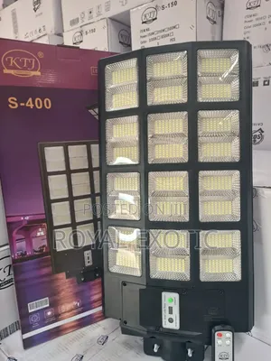 12 Cell Light Solar Street Light
