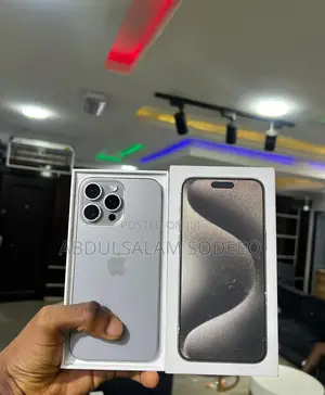 Apple iPhone 15 Pro 128 GB Silver