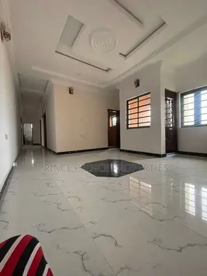 Furnished 2bdrm Block of Flats in Surulere for rent