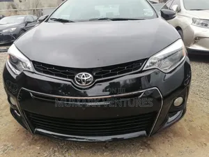 Toyota Corolla 2014 Black