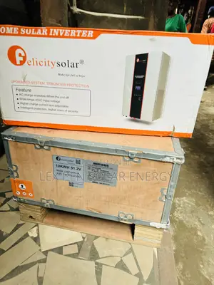 10kwh 51.2volt Felicty Lithium Battery and 7.5kva Inverter