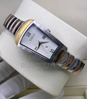 Original Gucci Gold and Silver Mix Chain Watch Is Available