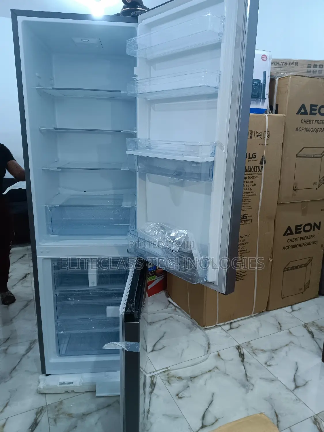 Admirable Hisense Refrigerator REF 35dcb-Rd