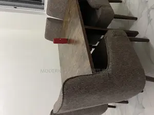 4 Seater Dining Up for Grab