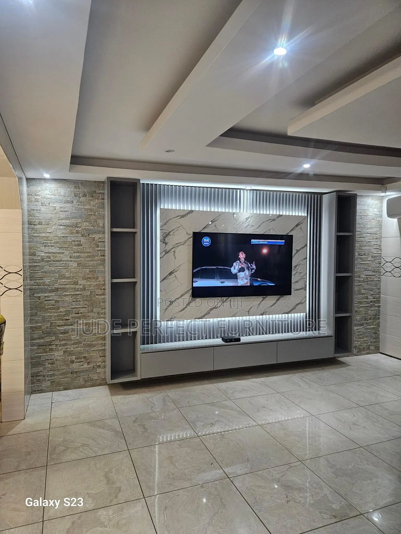 Quality Tv Console