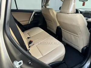 Toyota RAV4 2015 Brown