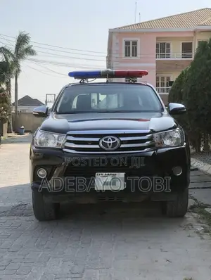 Toyota Hilux Available FOR CAR RENTAL/Hire.Services
