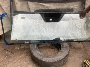 G Wagon 2012 Front Windscreen Glass Available Now