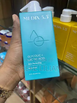 MEDIX 5.5 Glycolic + Lactic Acid Skin Perfecting Body Wash