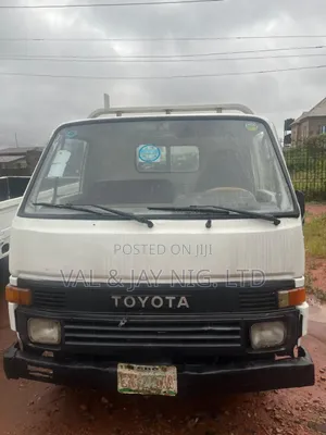 TOYOTA DYNA 100 - (4 Tyres) NIGERIAN USE