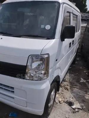Suzuki Every 2006 White