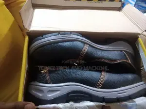 Armstrong Safety Boot