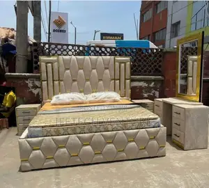 Bed Set With Dressing Mirror