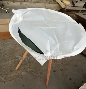 Wooden Table (Round)