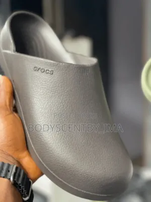LYSA Crocs