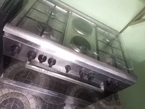 6 Burners Standing Gas Cooker 60 by 90