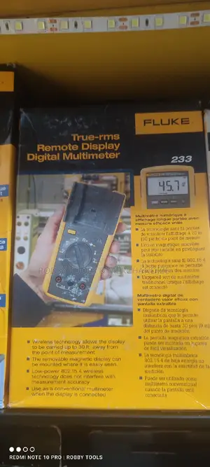 Fluke 233 True-RMS Remote Display Digital Multimeter