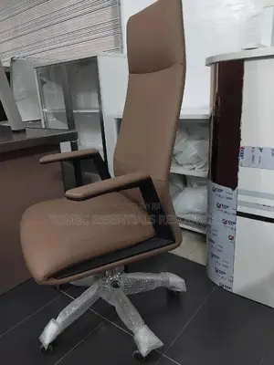 Imported Quality Executive Swivel Office Chair