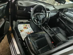 Toyota Camry 2016 Gray
