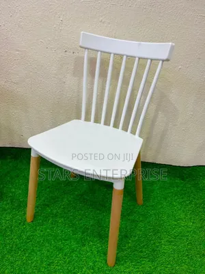 Event Chair / Bouquet Chair