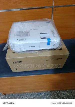 Epson Daylight Projector in Lekki, Abuja Ilorin, PH Etc