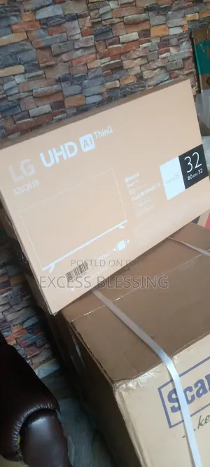Brand New LG Smart 32" Frameless Tv+Mira-Cast_32lq630