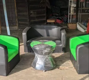 Set of Sofa Seater With Table