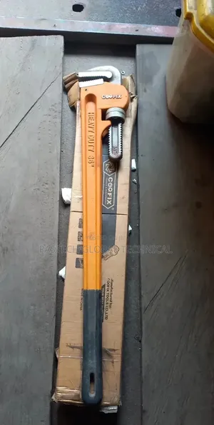 36" Heavy Duty Pipe Wrench